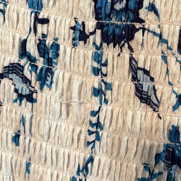 River Island Shirred Neck Floral Midi Dress - Picture 7 of 9